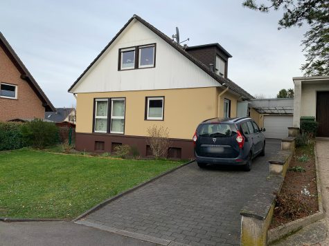 Freistehendes Einfamilienhaus in Bornheim-Dersdorf, 53332 Bornheim, Fertighaus