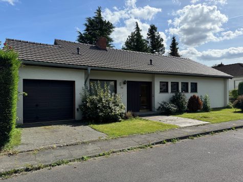 Bungalow auf Traumgrundstück, 50321 Brühl, Bungalow